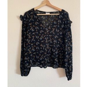NWOT Abound Long Sleeve Floral Blouse (XS)